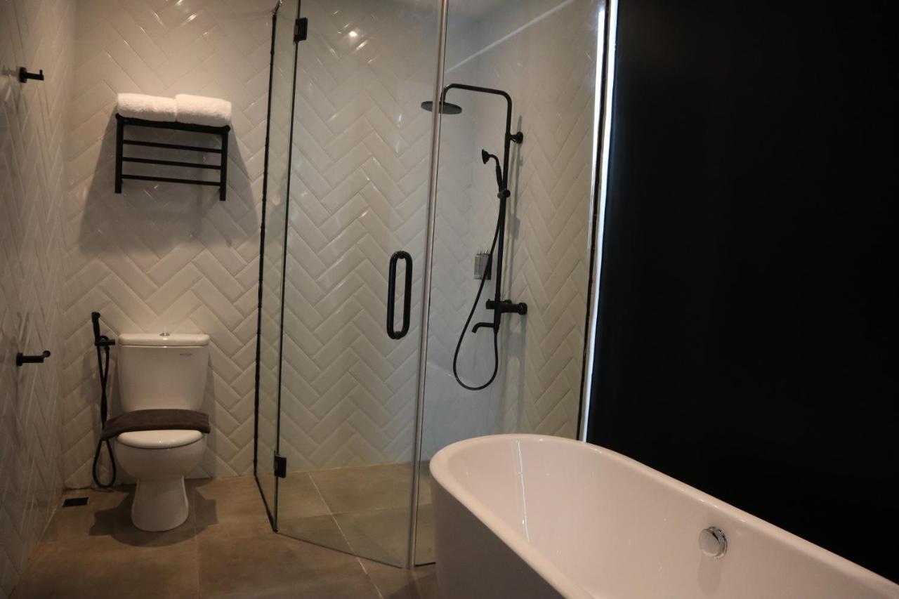 Gaia Hotel Тернате Екстер'єр фото