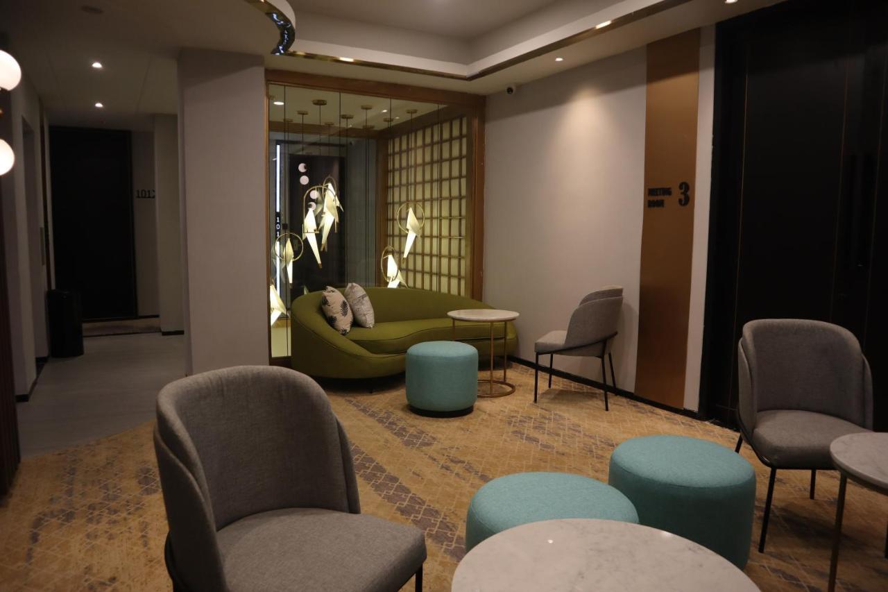 Gaia Hotel Тернате Екстер'єр фото